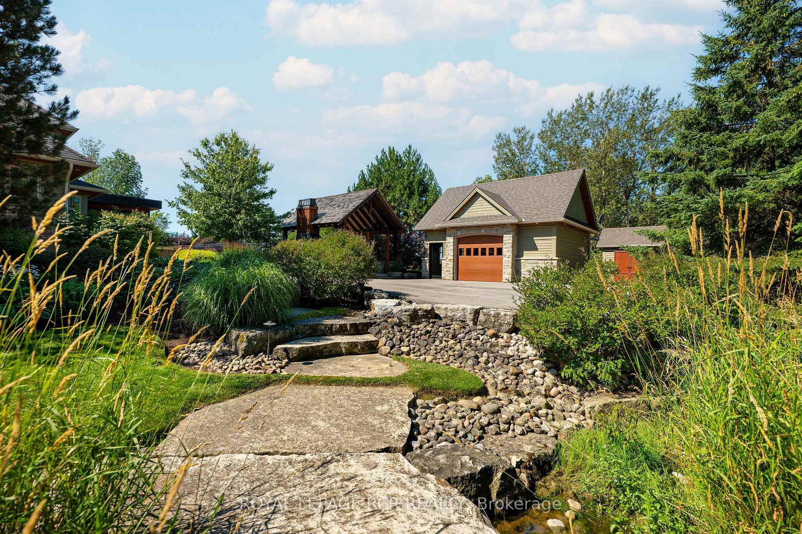 193398 Amaranth East Luther Townline • East Luther Grand Valley, ON photo 42
