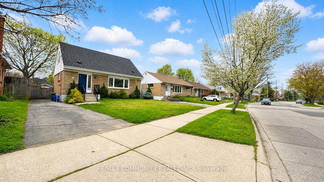 Main - 386 Whitney Avenue