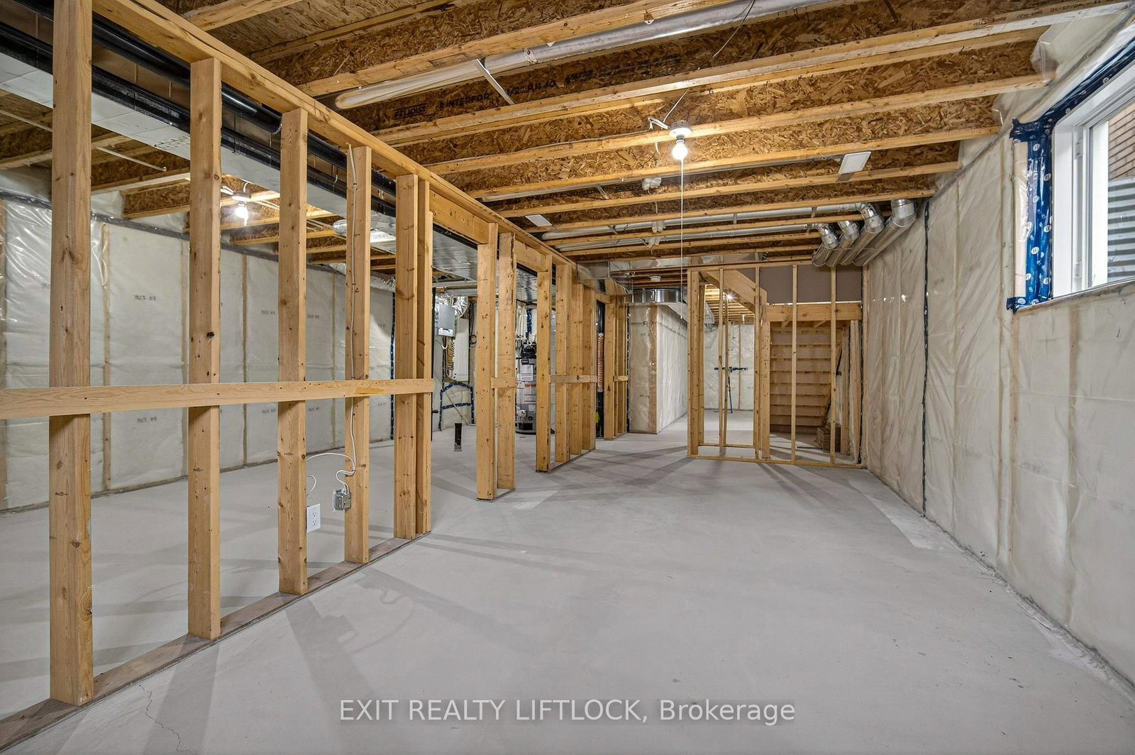 220 O'Neil Street • Peterborough, ON photo 35