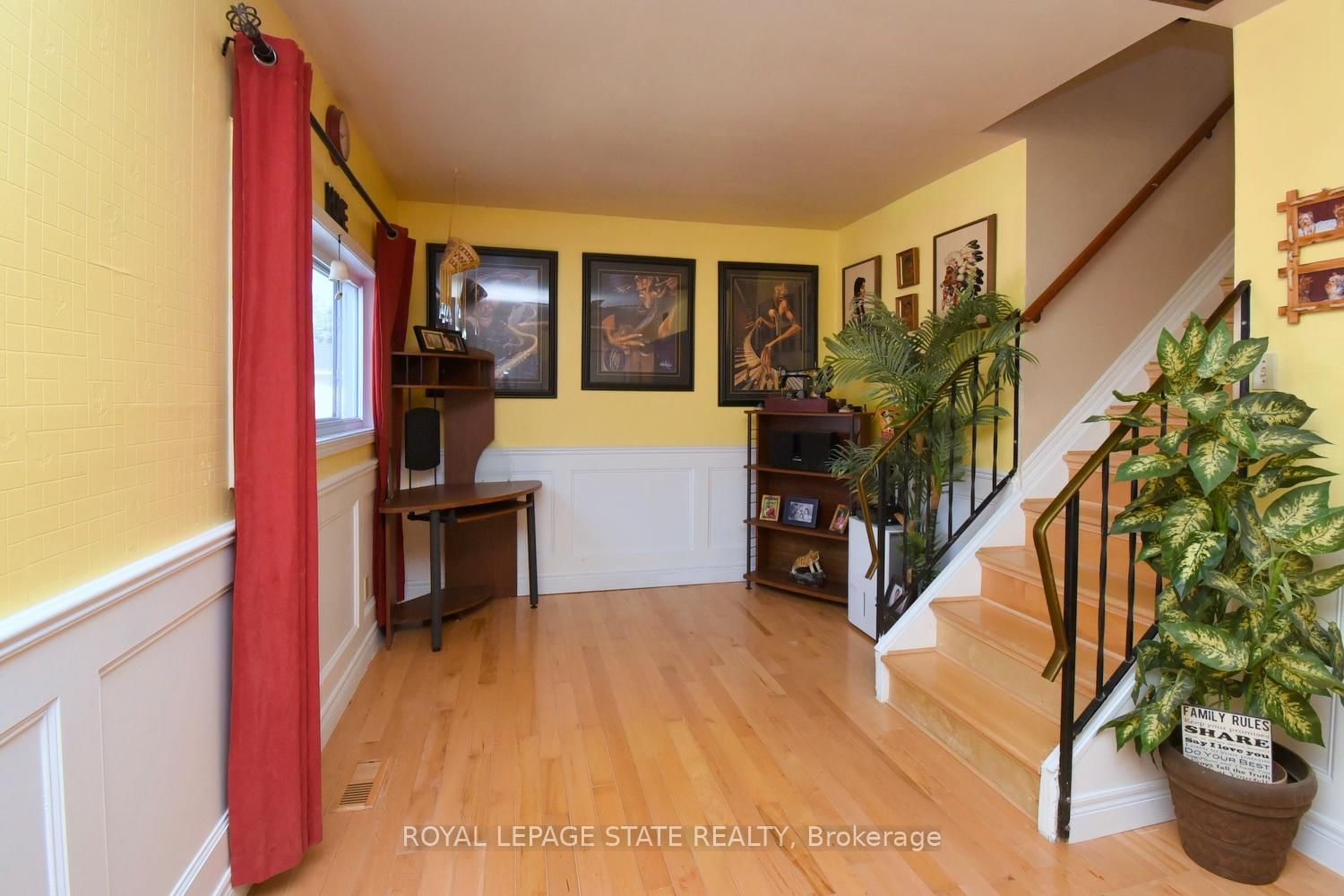 53 Seventh Avenue - Photo 13