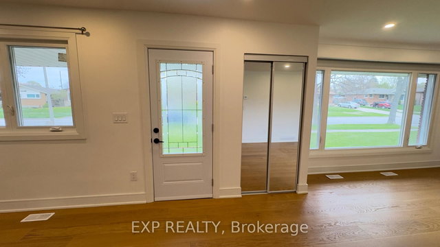 MAIN - 21 Clearview Heights