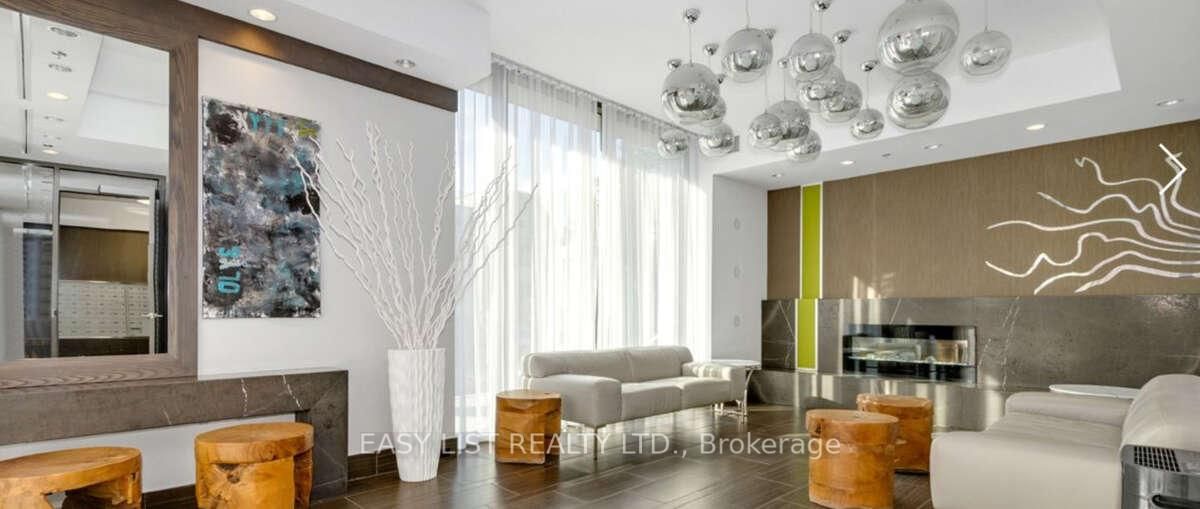 118 Holmwood Avenue, Unit 705 - Photo 11