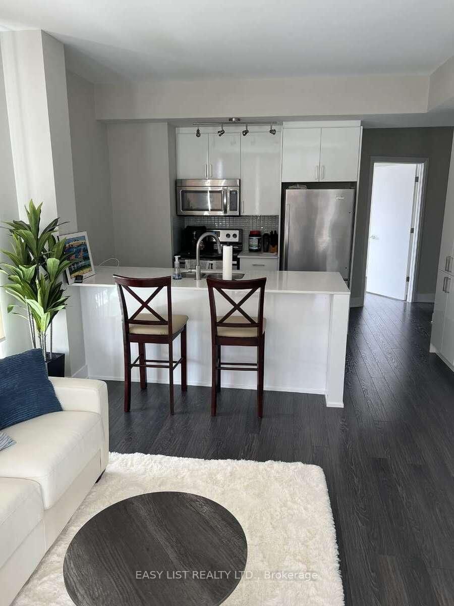 118 Holmwood Avenue, Unit 705 - Photo 3
