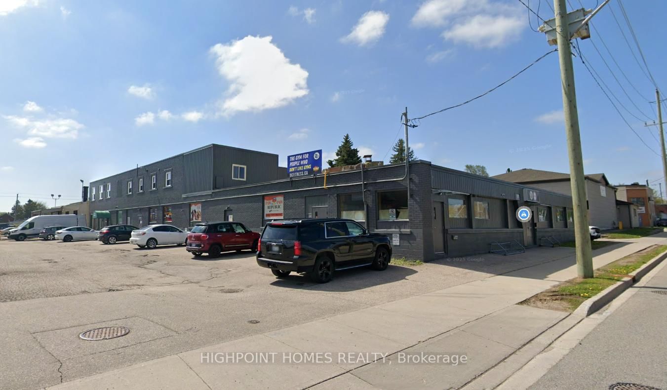 175 Borden Avenue S