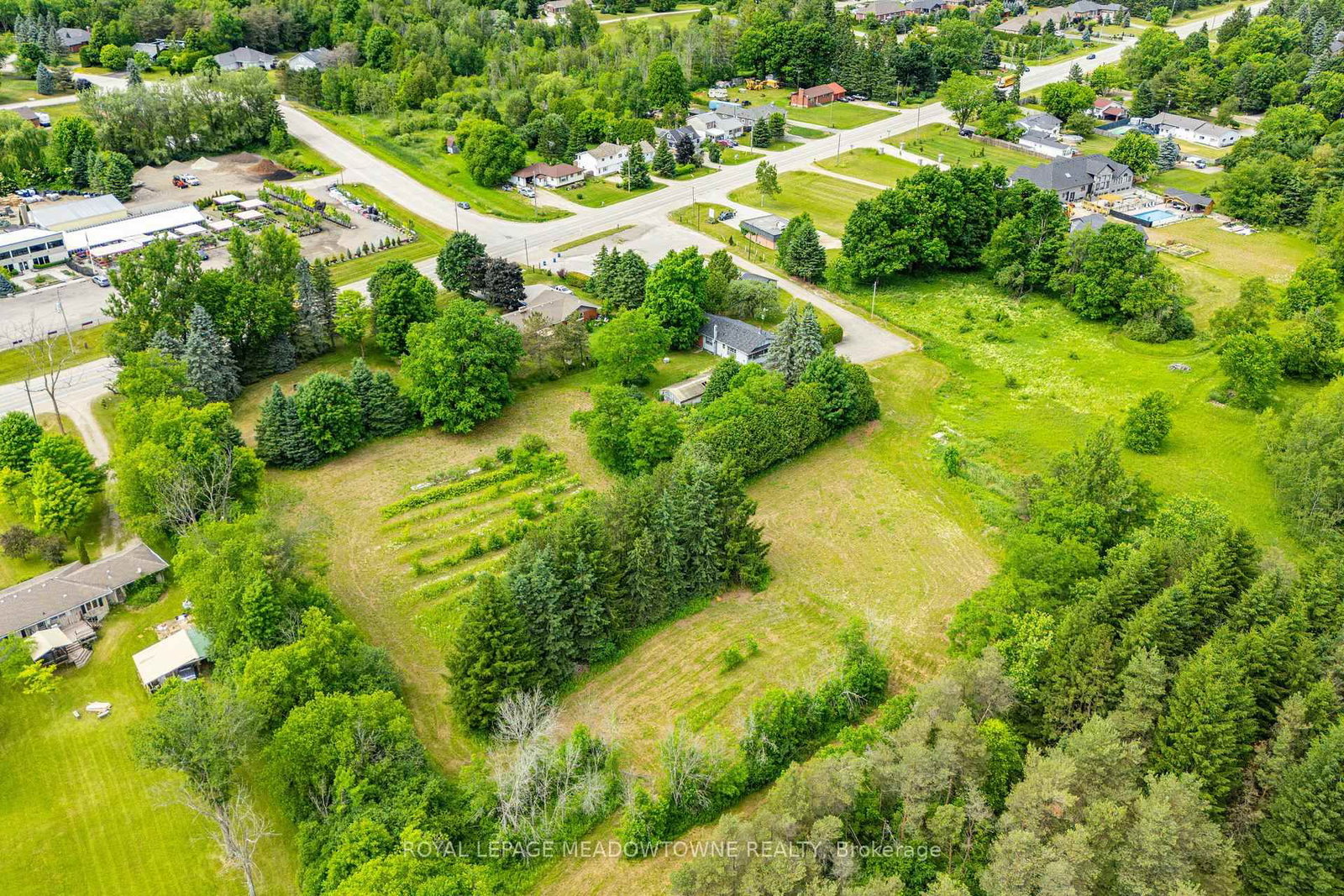 9483 Wellington Rd 124 • Erin, ON photo 10
