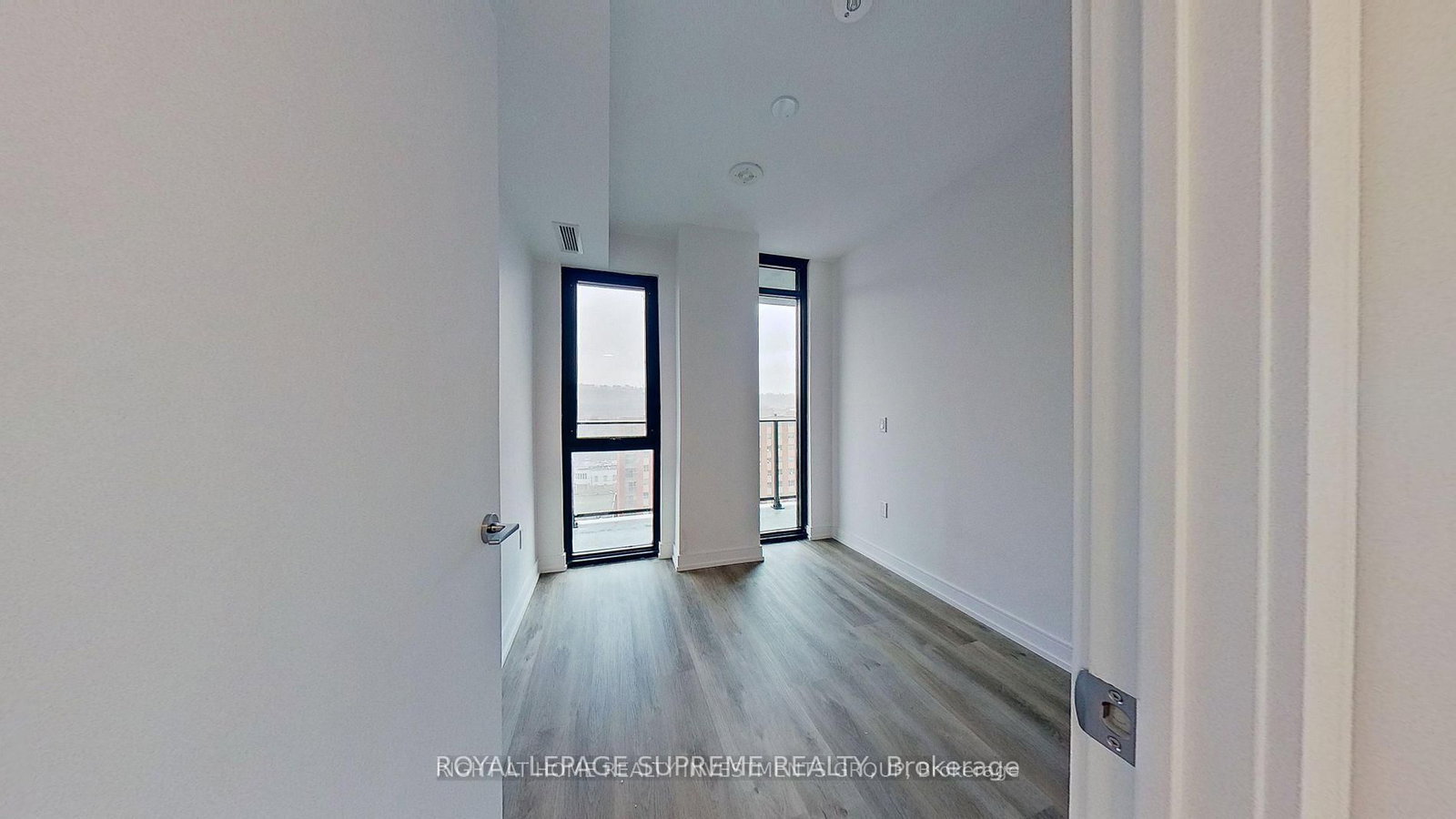 1 Jarvis Street, Unit 1322 - Photo 11