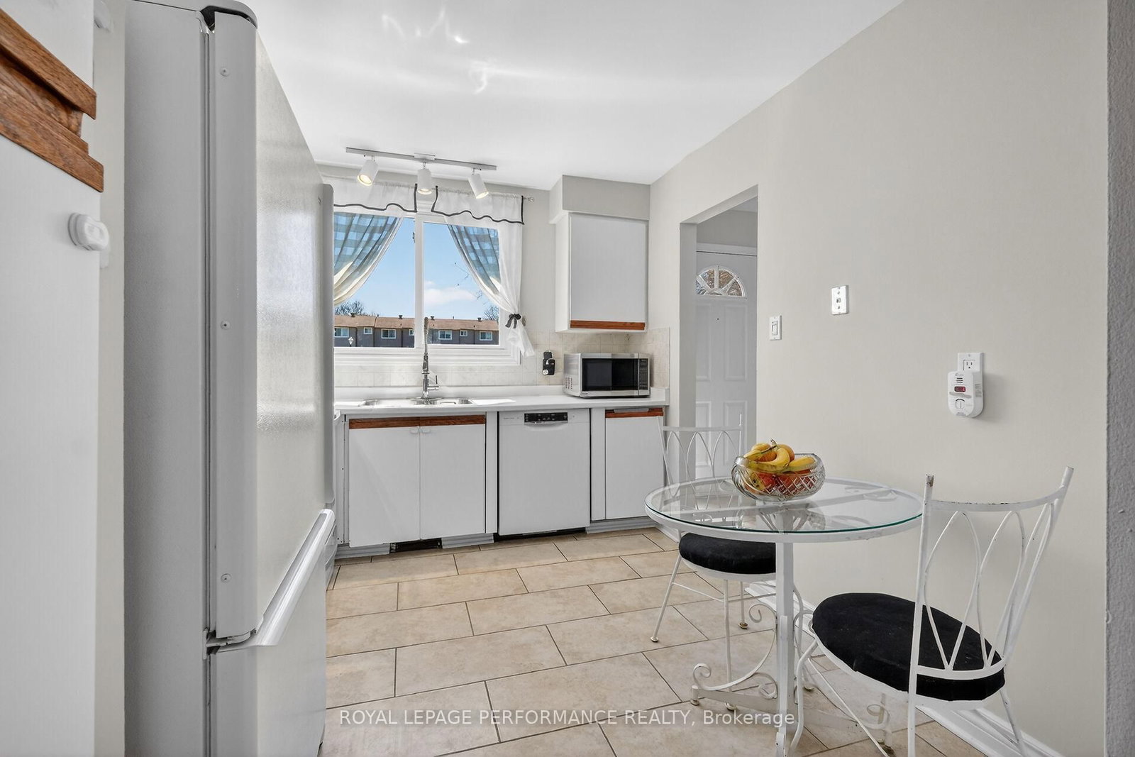 1389 Palmerston Drive • #108 • Ottawa, ON photo 8