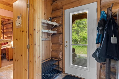 12 Scugog Lane • Northern Bruce Peninsula, ON photo 8