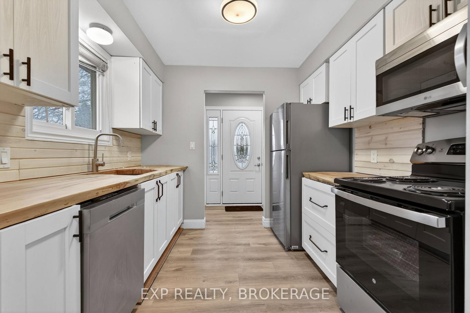 573 WHISTLER Terrace - Photo 7