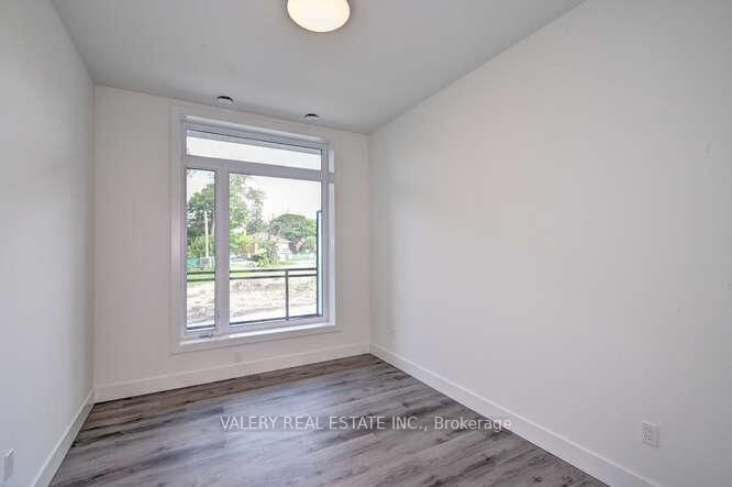 103 Roger Street, Unit 102 - Photo 10