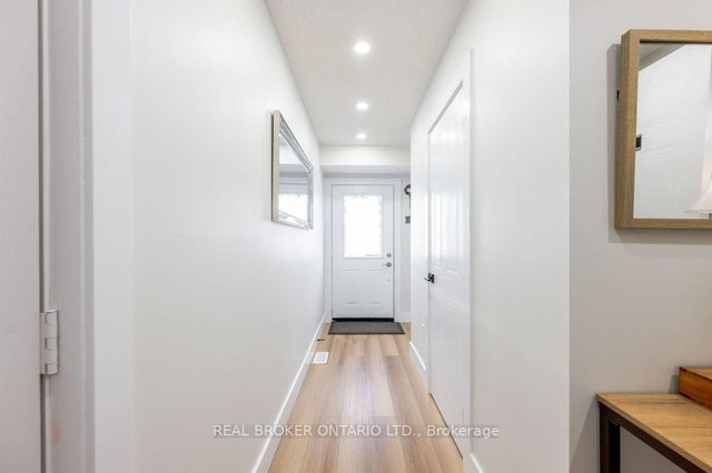 2 - 185 Highland Crescent