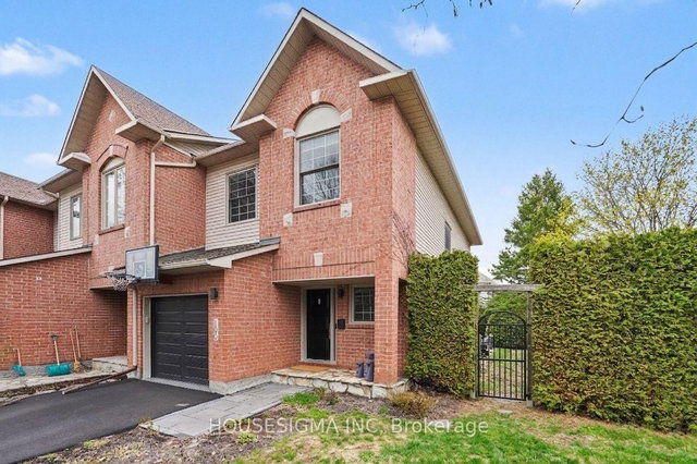 100 Flowertree Crescent