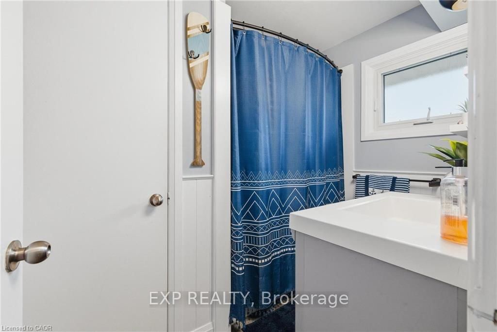 120 Elgin Crescent - Photo 18