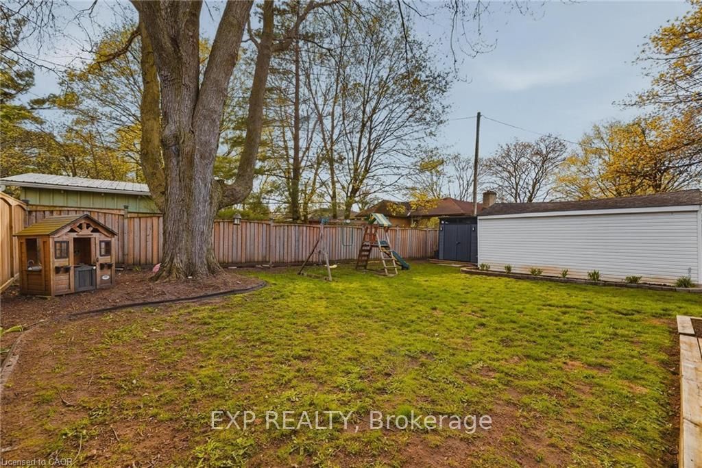 120 Elgin Crescent - Photo 30