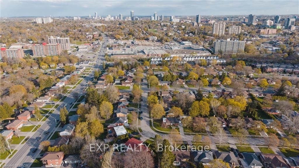 120 Elgin Crescent - Photo 37