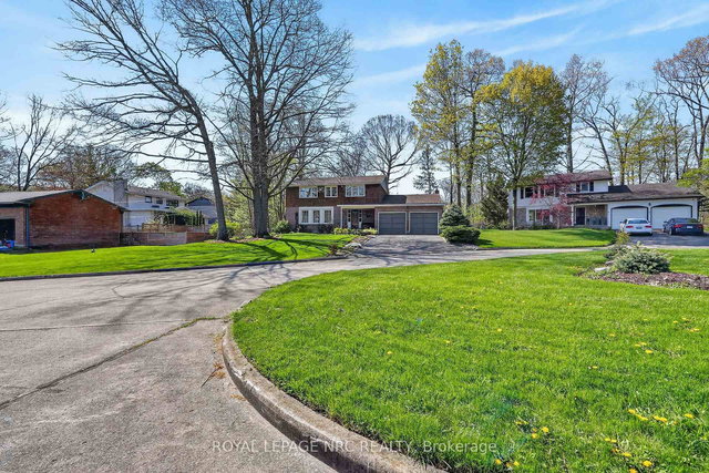 10 Briarfield Crescent