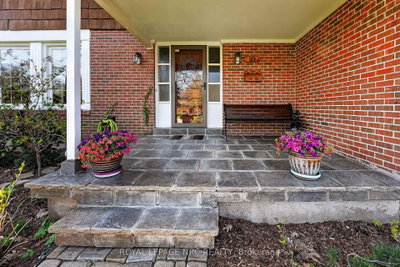 10 Briarfield Crescent • St. Catharines, ON photo 4
