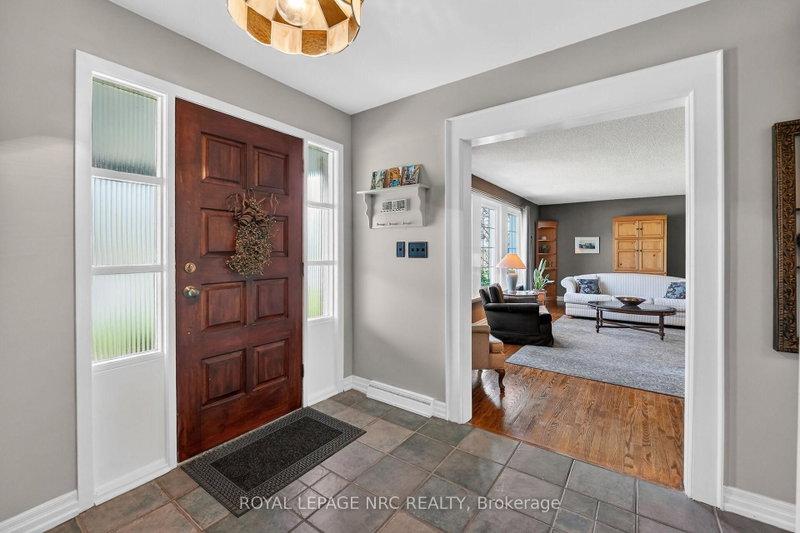 10 Briarfield Cres photo 5