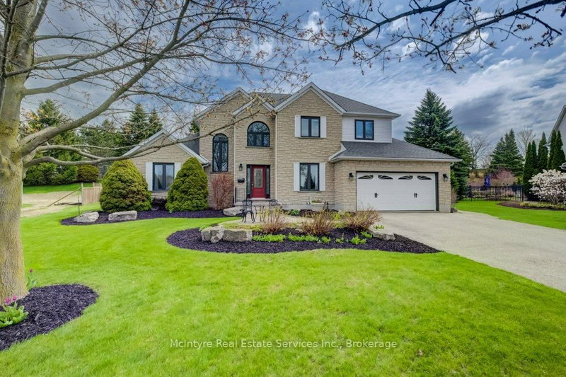 home for sale on 207 Woodridge Drive