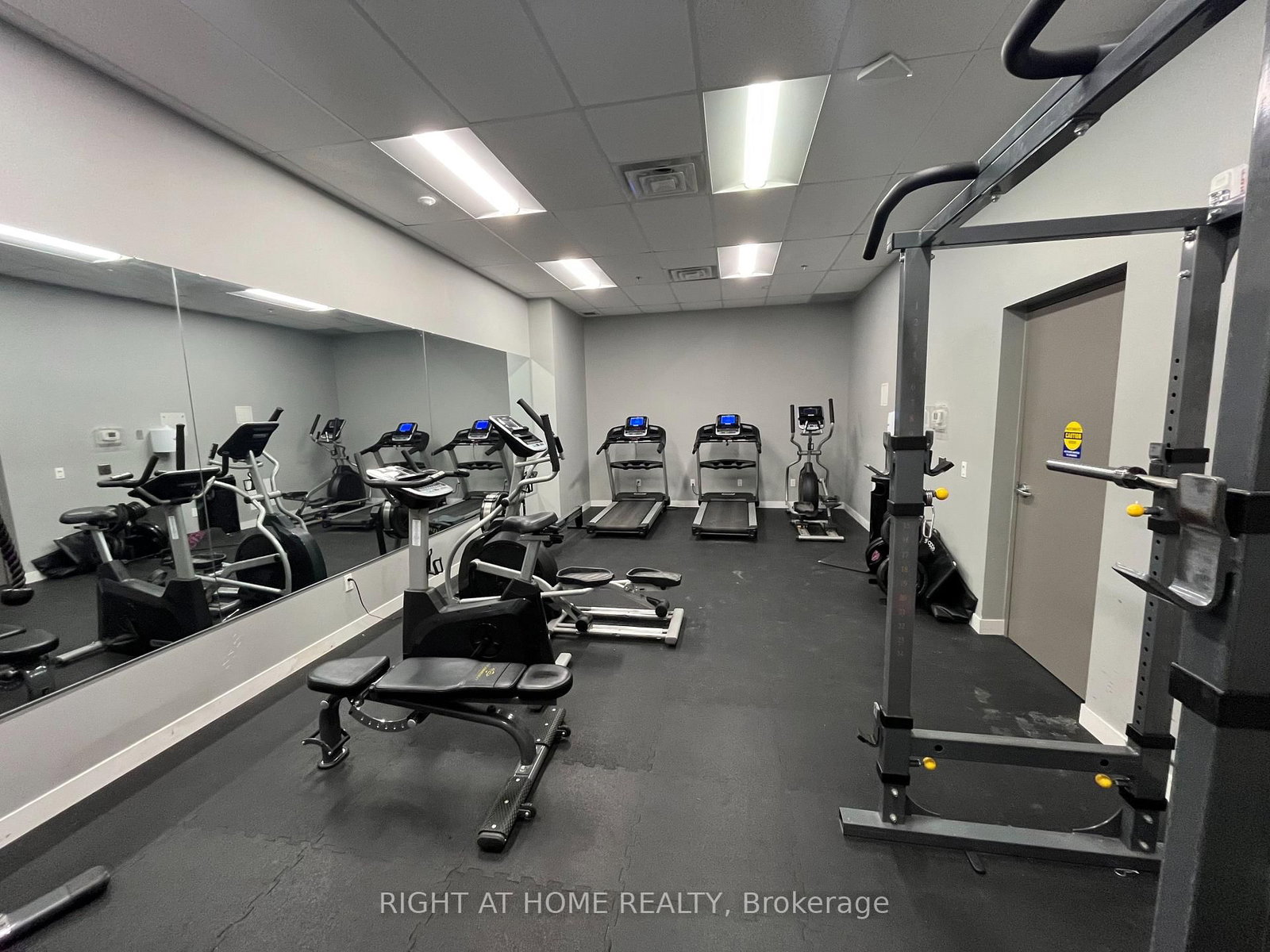 308 Lester Street, Unit 421 - Photo 14
