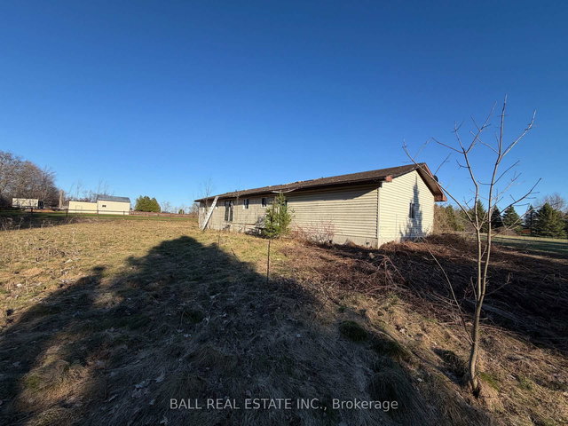 892 Carmel Crescent