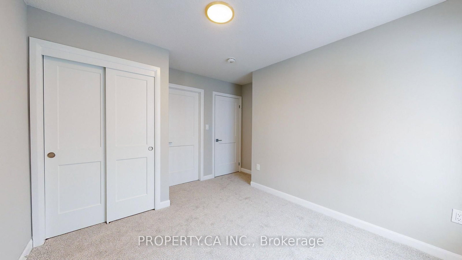 708 Woolwich Street, Unit 303 - Photo 18