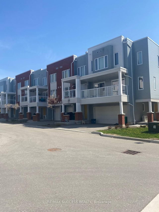 80 Progress Crescent