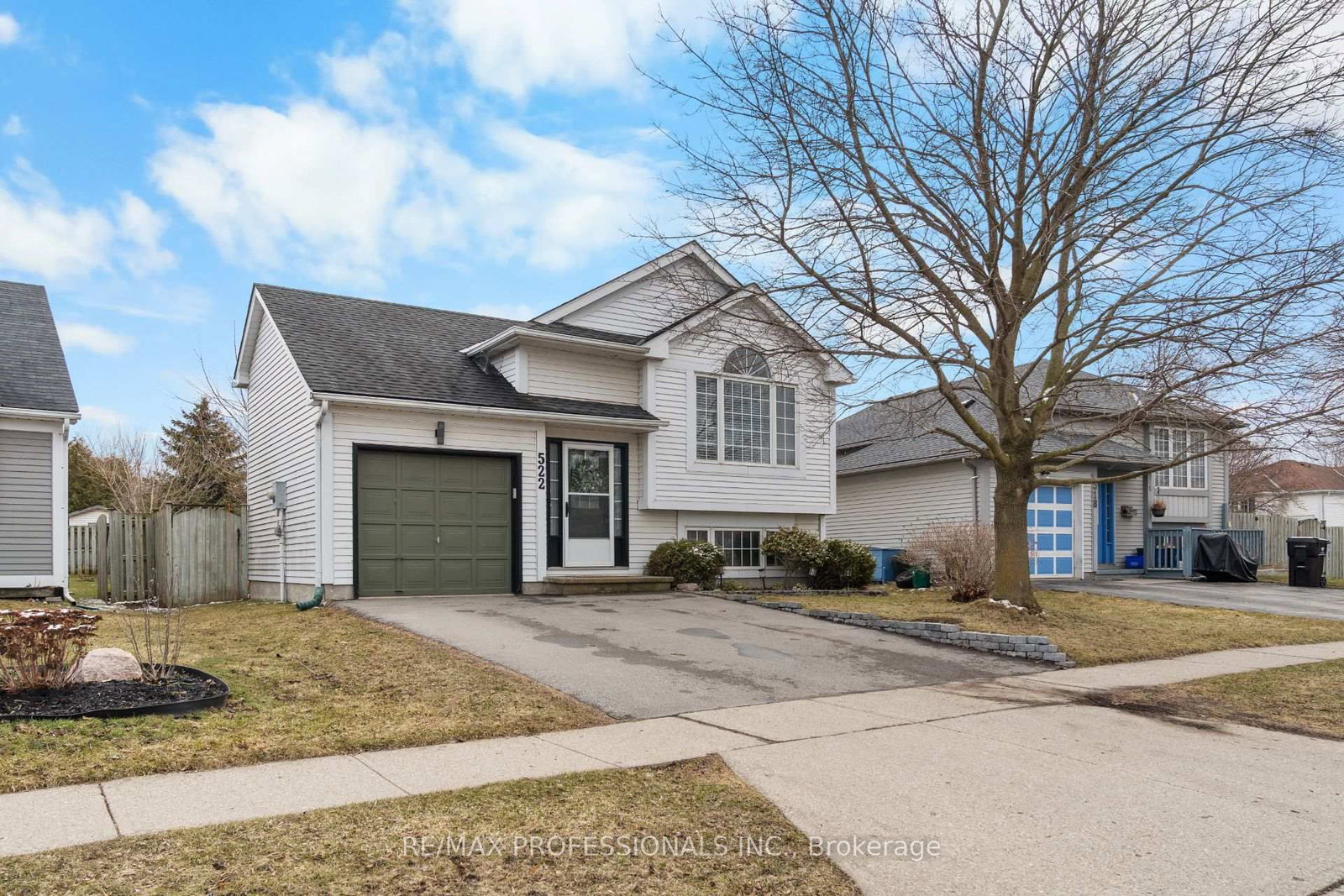 Detached House for sale at 522 Trico Drive, Cambridge, Ontario, N3H 5M5 - MLS: X13083004