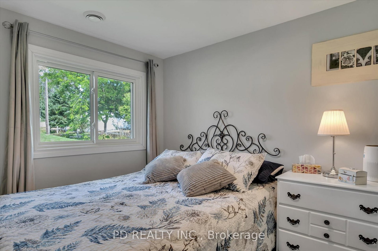 9 Charlotte Crescent • Kawartha Lakes, ON photo 25