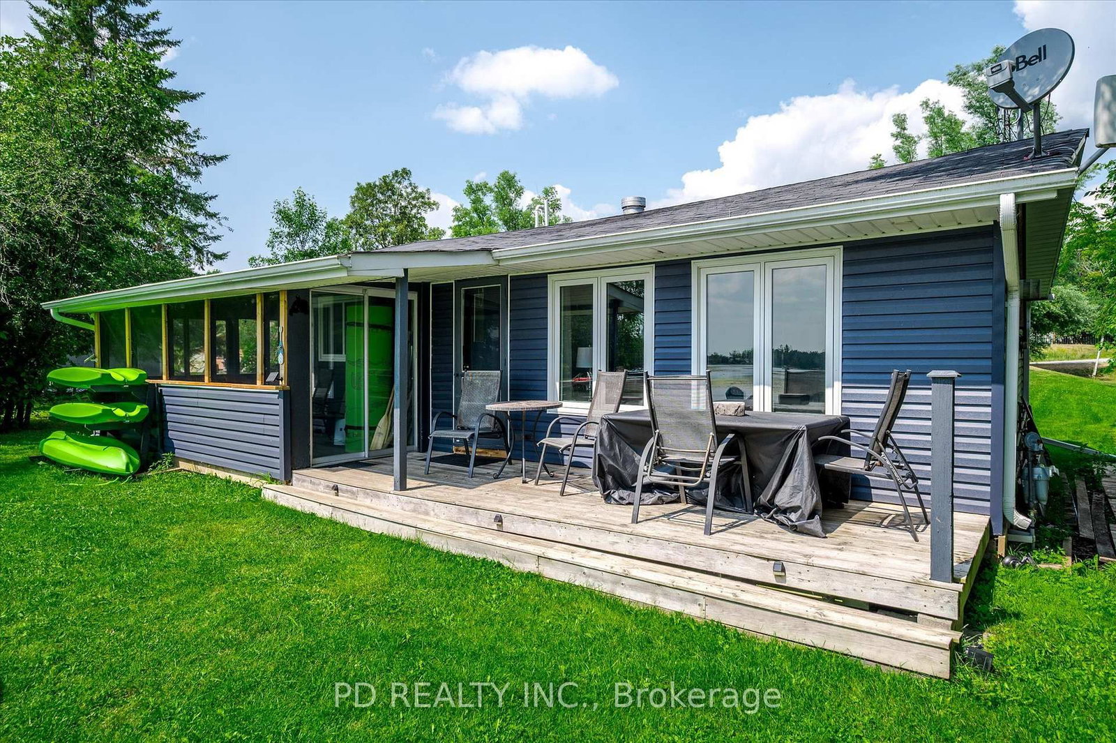 9 Charlotte Crescent • Kawartha Lakes, ON photo 34