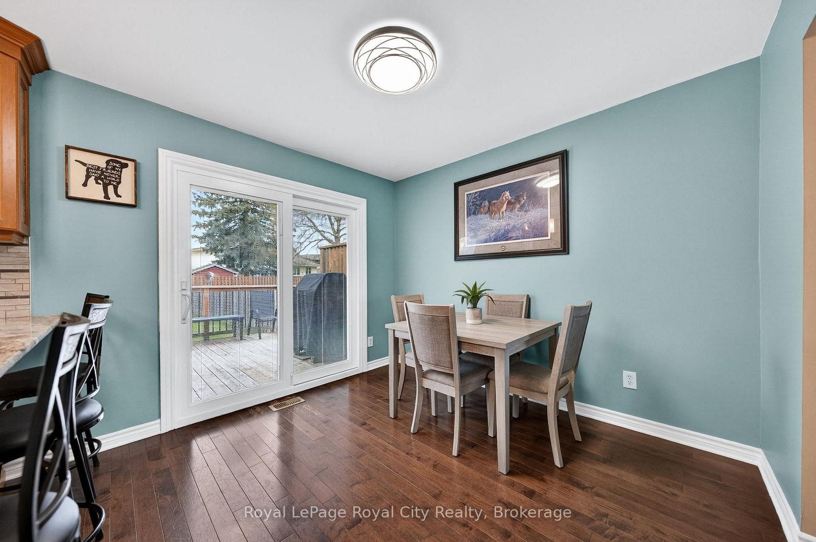 16 Sanderson Drive • Guelph, ON photo 10