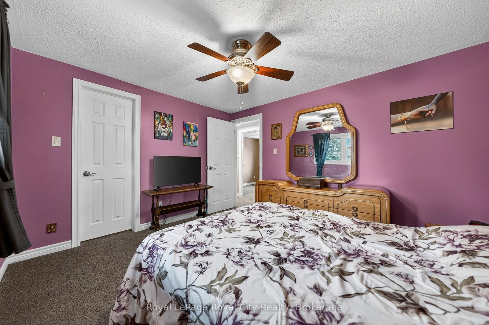 16 Sanderson Drive • Guelph, ON photo 13