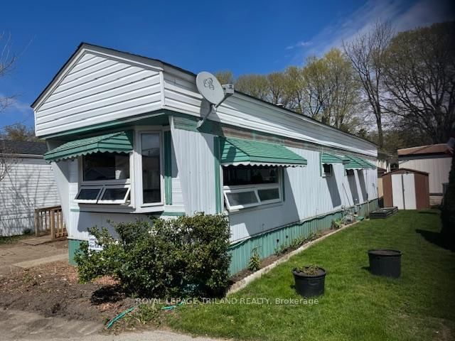 66 - 198 Springbank Drive
