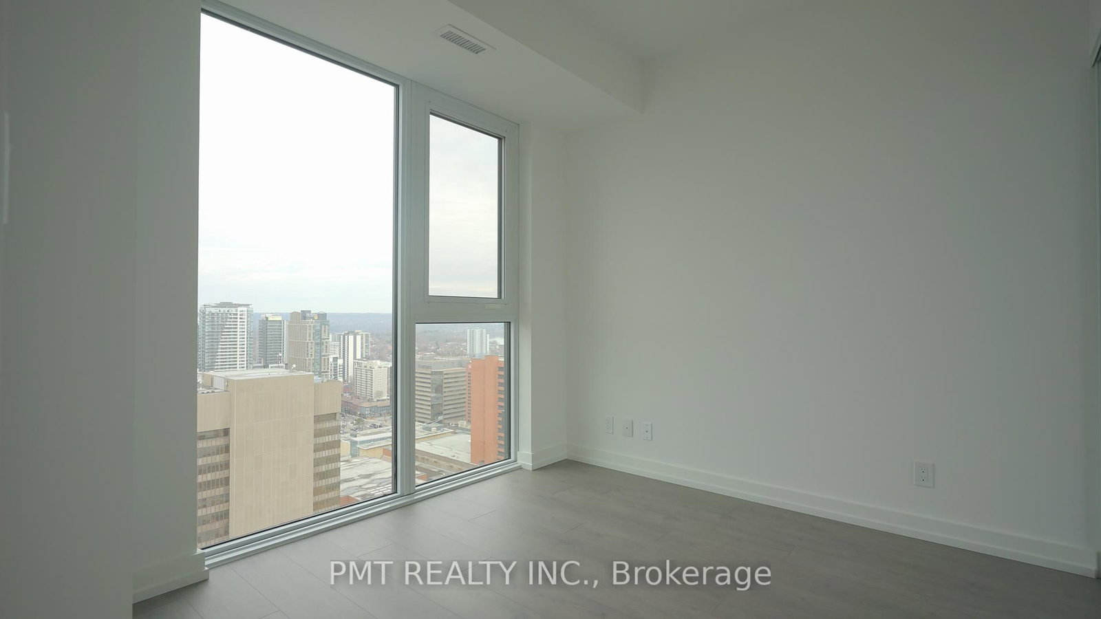 75 James Street S, Unit 3101 - Photo 10
