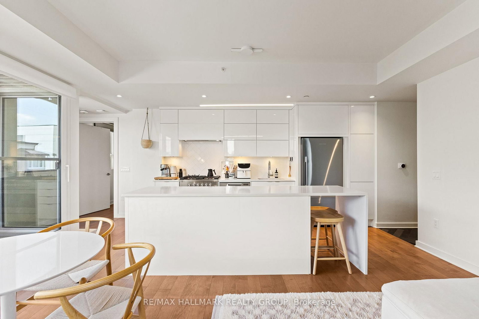 135 Barrette Street, Unit 207 - Photo 15