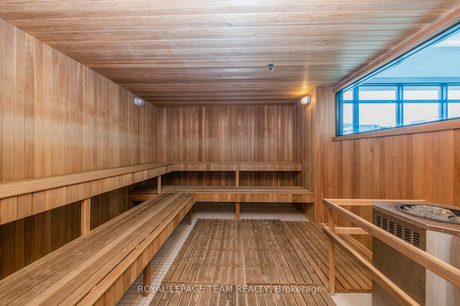255 Bay Street N, Unit 409 - Photo 10
