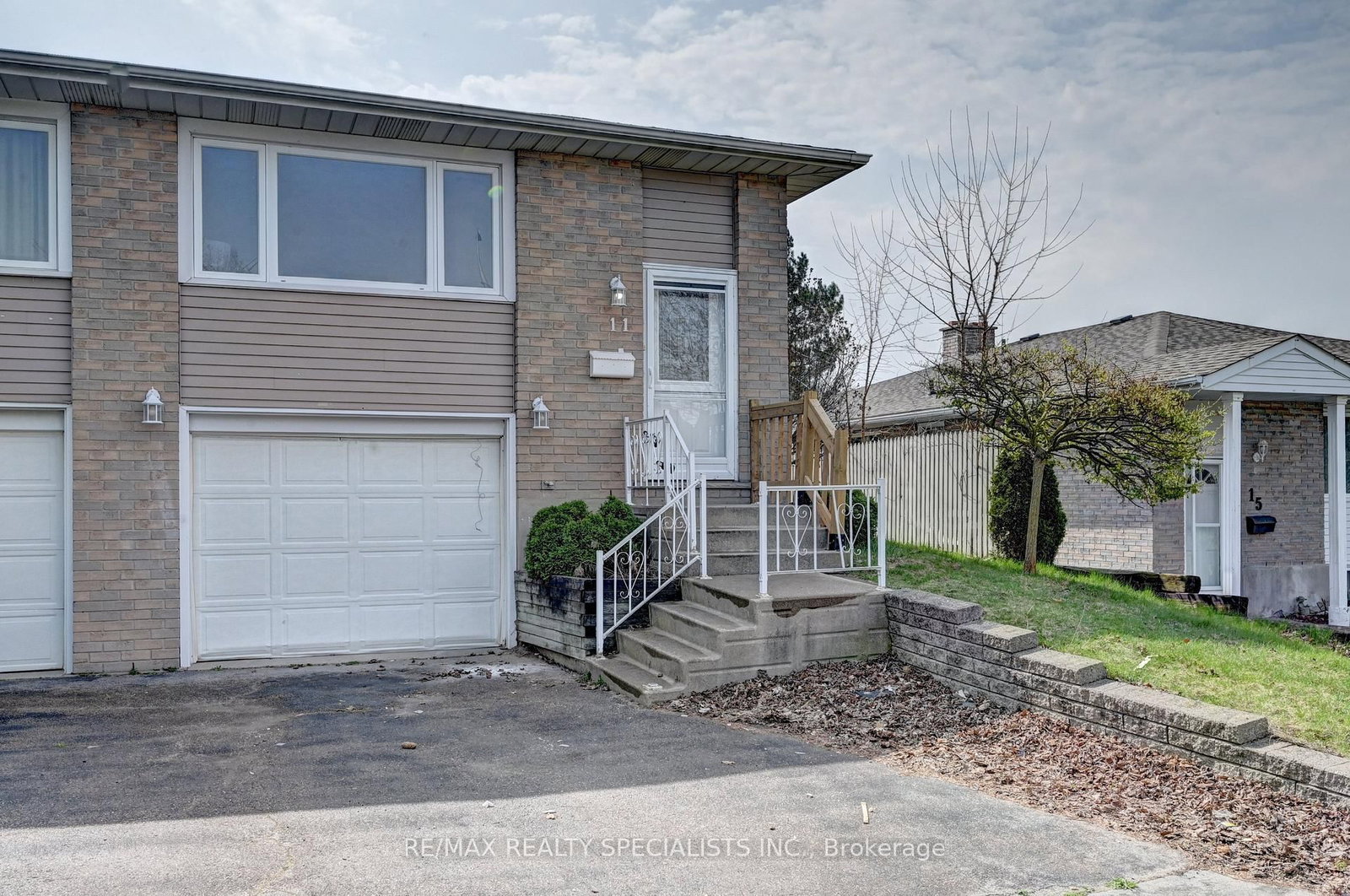 11 Dinison Crescent - Photo 3