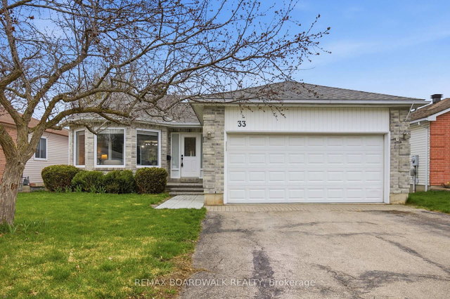 33 Treelawn Boulevard