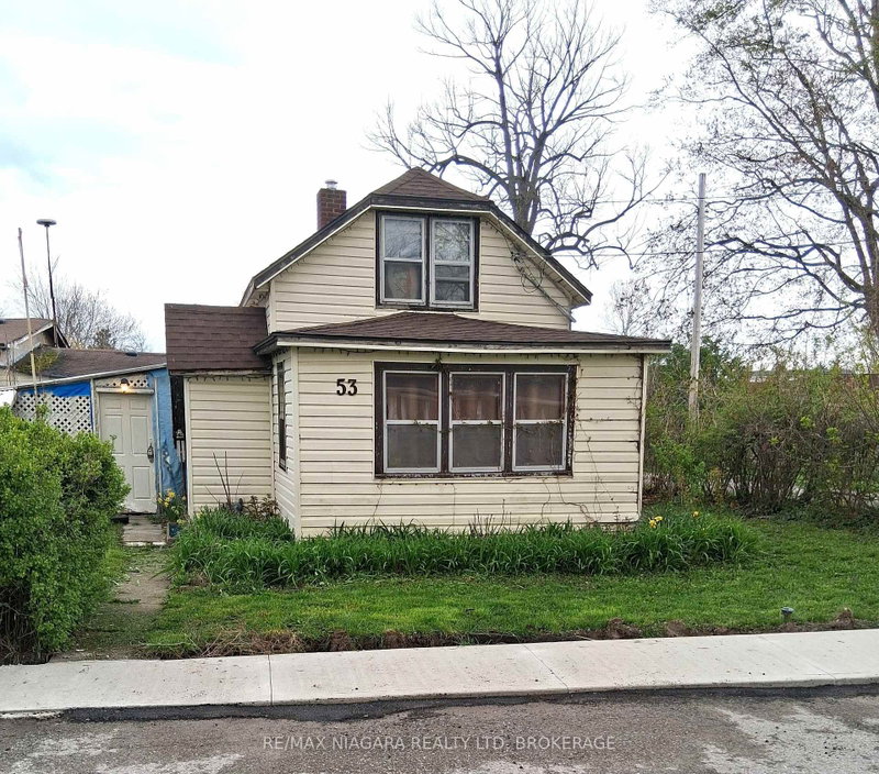 53 Cambridge Road E