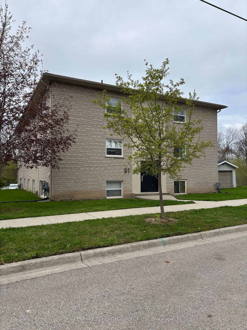 home for lease on 10-51 Chesterfield Avenue