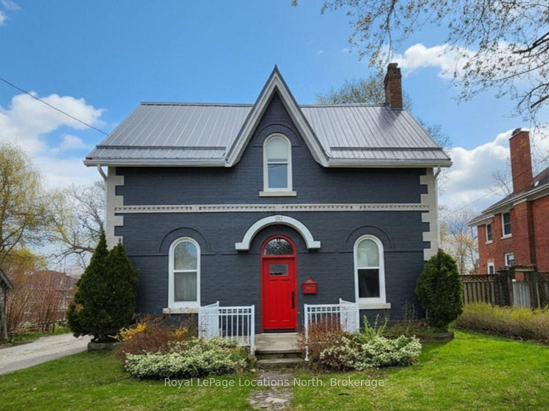 home for sale on 1181 4th Avenue W