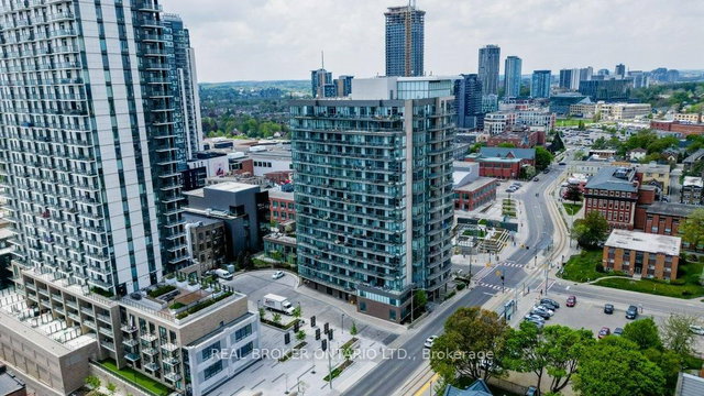 908 - 85 Duke Street W