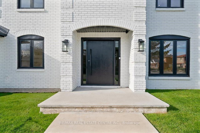 32 Elena Court