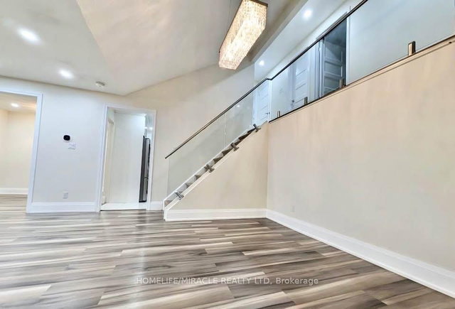 68 Briargate Drive