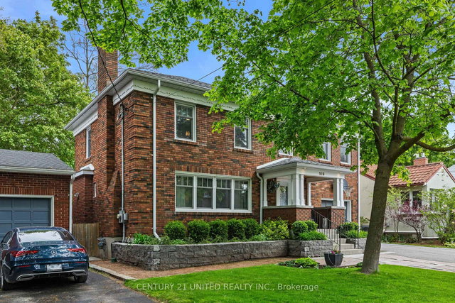 516 Hunter Street W