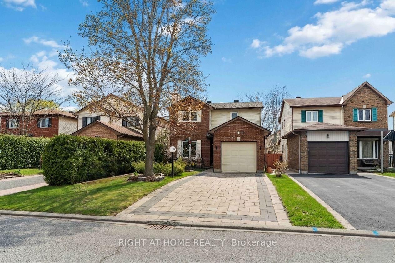 Detached House for sale at 26 Denham Way, Ottawa, Ontario, K2S 1H5 - Stittsville (Central) - MLS: X13085024