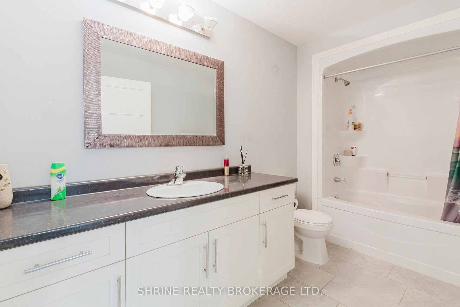 4369 Lismer Lane - Photo 27
