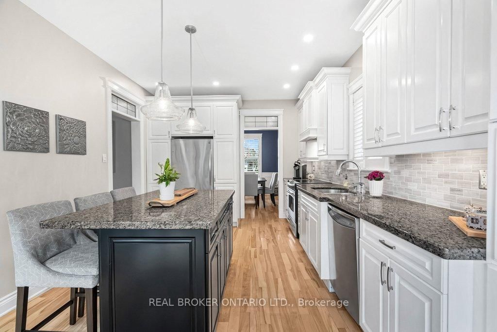 32 Feldspar Crescent • Stittsville, ON photo 16