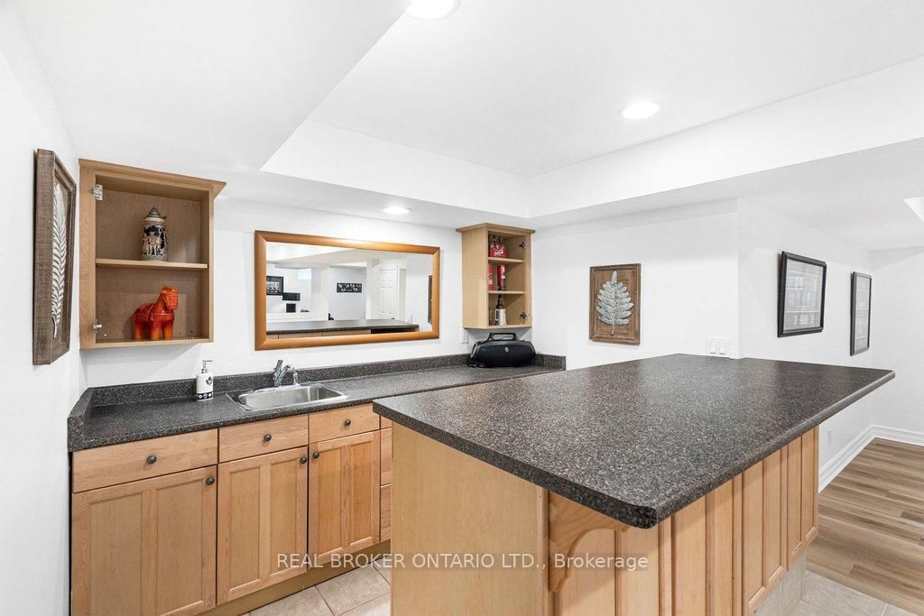 32 Feldspar Crescent • Stittsville, ON photo 37