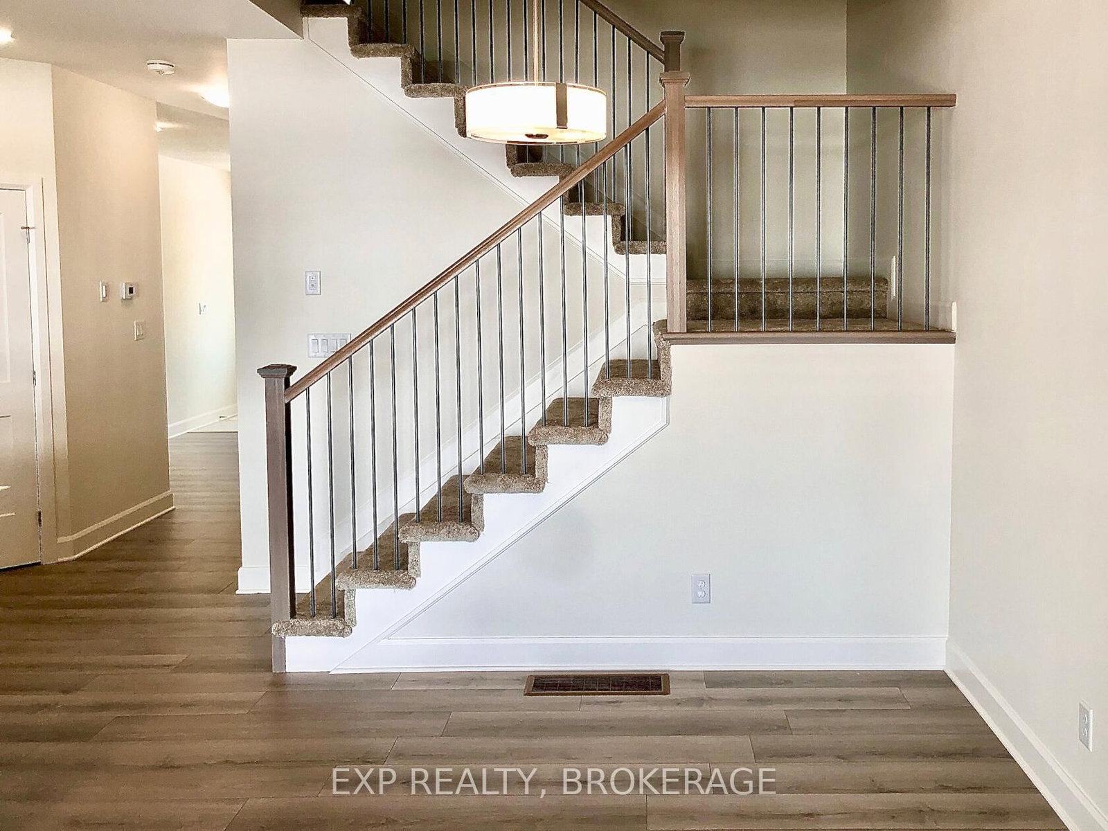 1425 SUMMER Street • Kingston, ON photo 9
